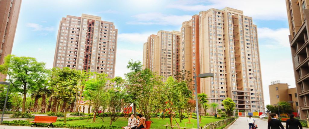 和樂家園位于江北區(qū)復(fù)盛鎮(zhèn)，總建筑面積173230.53㎡，其中住宅153768.46㎡，商業(yè)2871.23㎡，車庫(kù)14718.73㎡(車庫(kù)停車位434個(gè)，生態(tài)停車位116個(gè))，幼兒園1871.45㎡.jpg